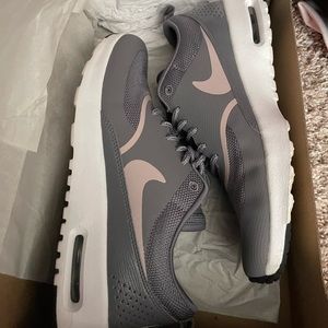 Brand new Nike Air Max Thea